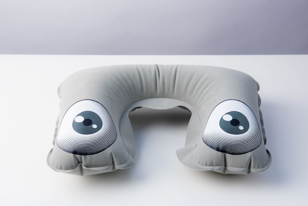 Надувная подушка под шею в чехле Sleep, серая арт.5125.10