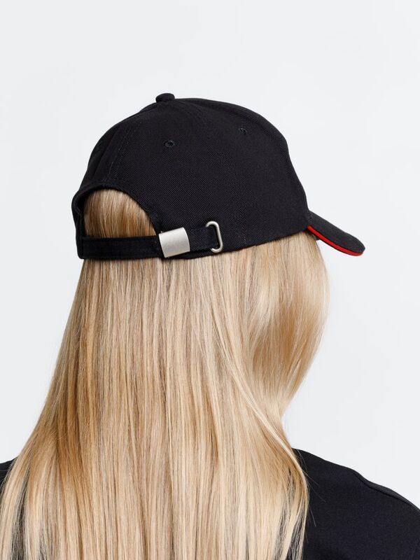 Бейсболка Long Beach, черная с красным арт.6538.35