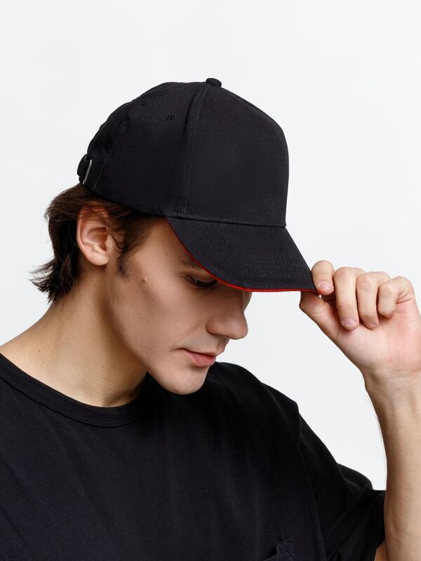 Бейсболка Long Beach, черная с красным арт.6538.35