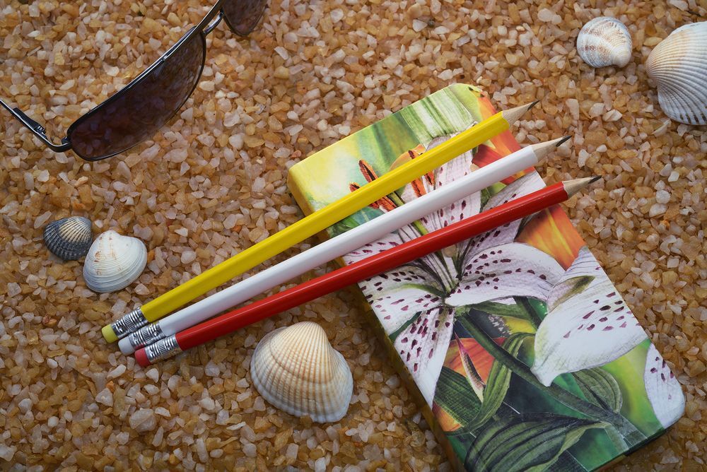 Карандаш простой Triangle с ластиком, белый арт.1884.60