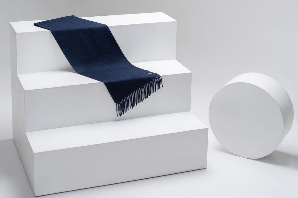 Шарф Graceful, синий арт.15897.40