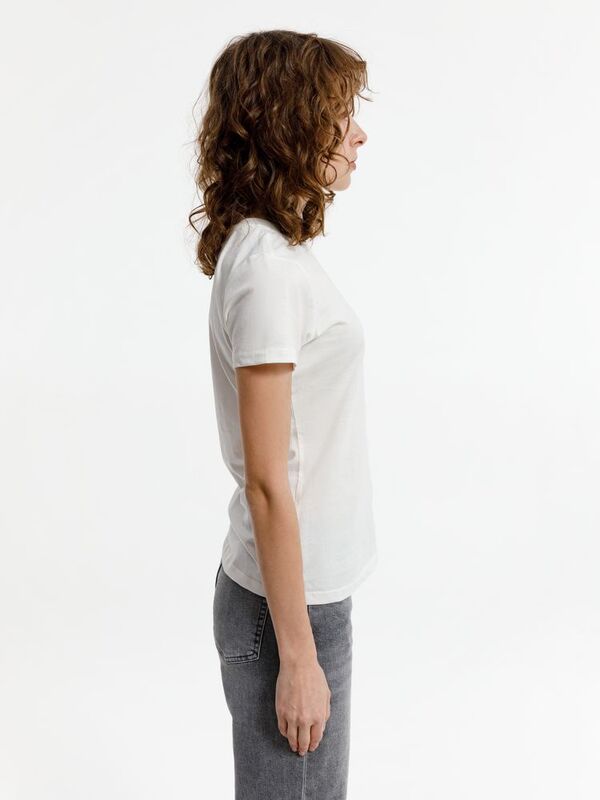 Футболка женская T-bolka Lady, белая (теплый оттенок) арт.1878.61