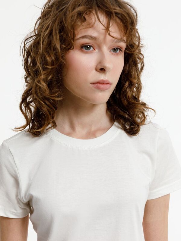 Футболка женская T-bolka Lady, белая (теплый оттенок) арт.1878.61