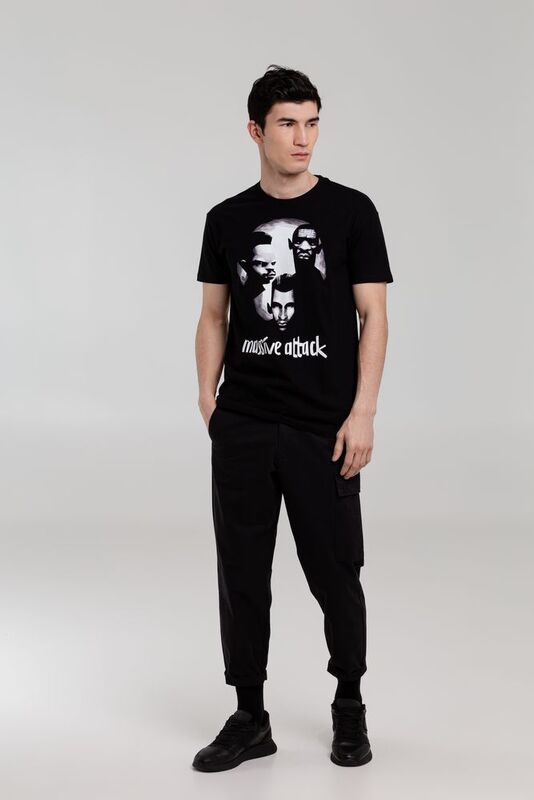 Футболка &laquo;Меламед. Massive Attack&raquo;, черная арт.70901.30