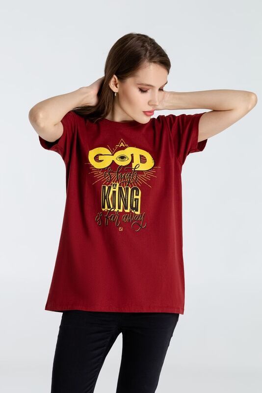 Футболка A God is High, гранатово-красная арт.70965.51