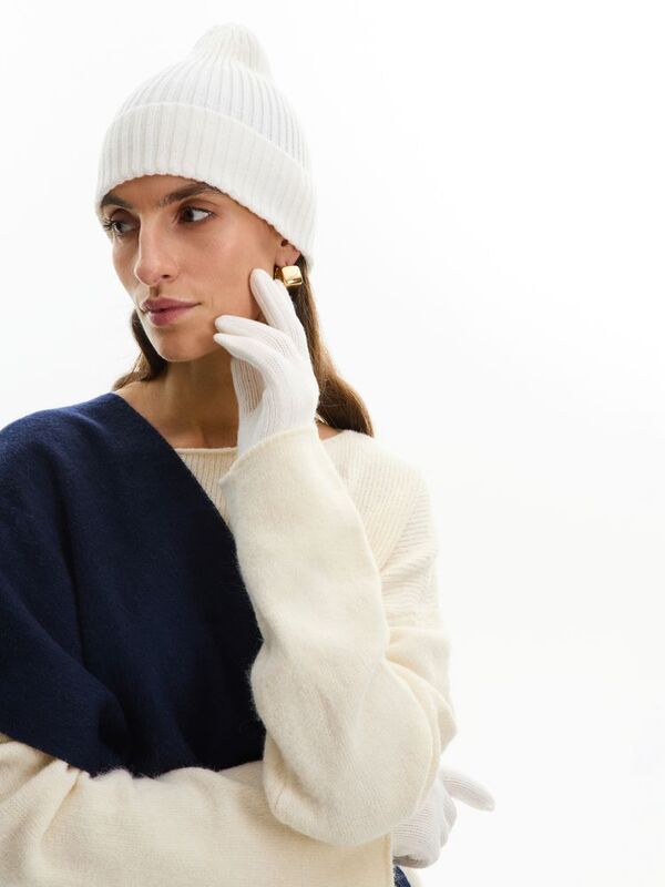 Шапка Bernard, молочно-белая (ванильная) арт.20085.60