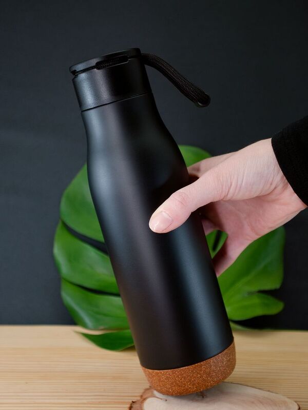 Термобутылка Steady, черная арт.13557.30