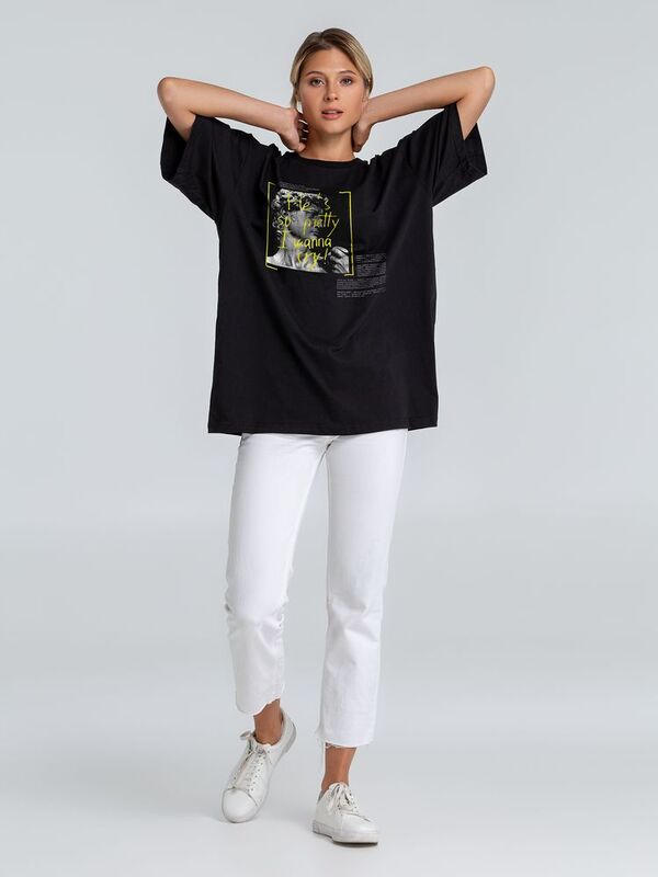 Футболка оверсайз &laquo;He is So Pretty. Давид&raquo;, черная арт.71432.30