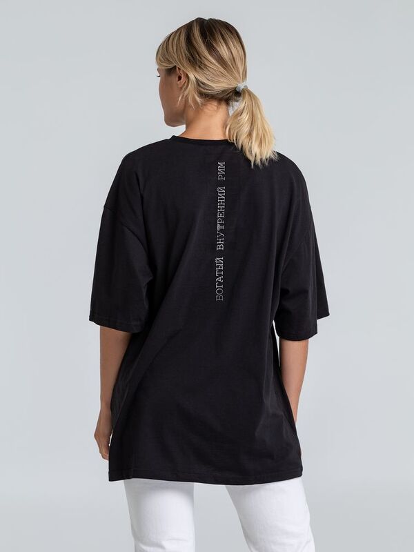 Футболка оверсайз &laquo;Внутренний Рим&raquo;, черная арт.71447.30