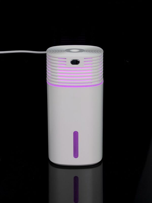 Настольный увлажнитель с подсветкой DH13, белый арт.13719.60