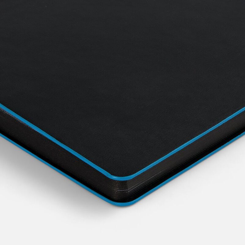 Ежедневник Trait, недатированный, черный с голубым арт.14097.34