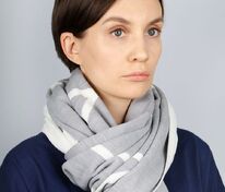 Шарф Bereg, молочный с серым арт.17176.61