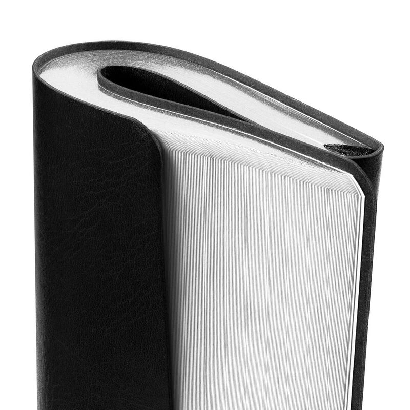 Ежедневник Nebraska Flex, недатированный, черный с серебристым арт.22008.31