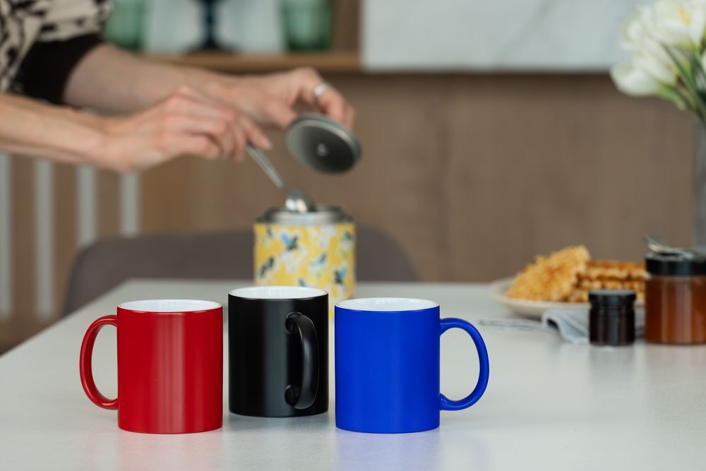 Кружка &laquo;Хамелеон&raquo;, глянцевая, красная арт.15753.50