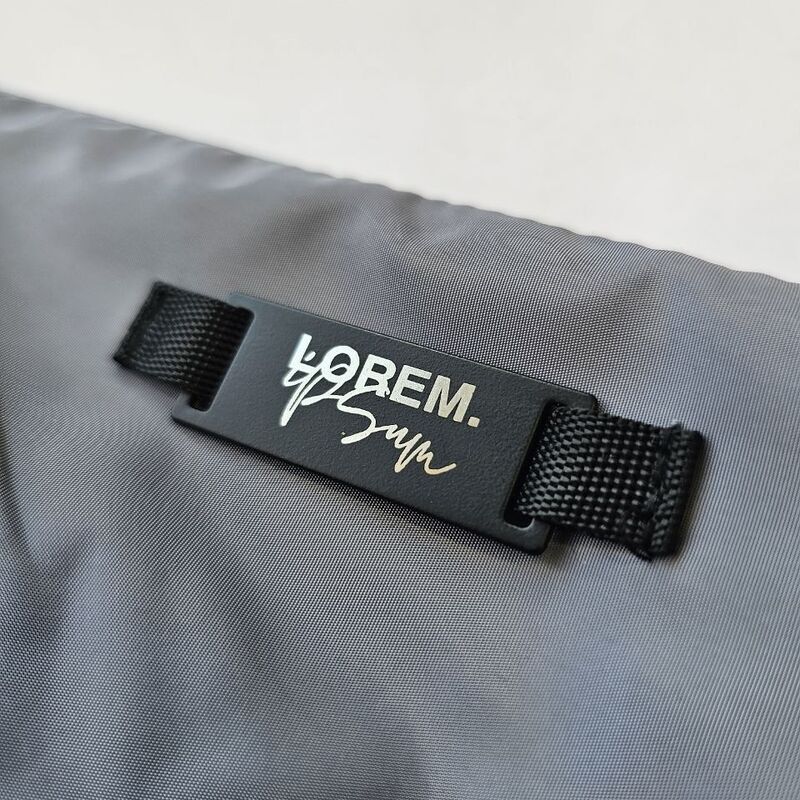 Шильдик металлический Kova, золотистый арт.16509.00