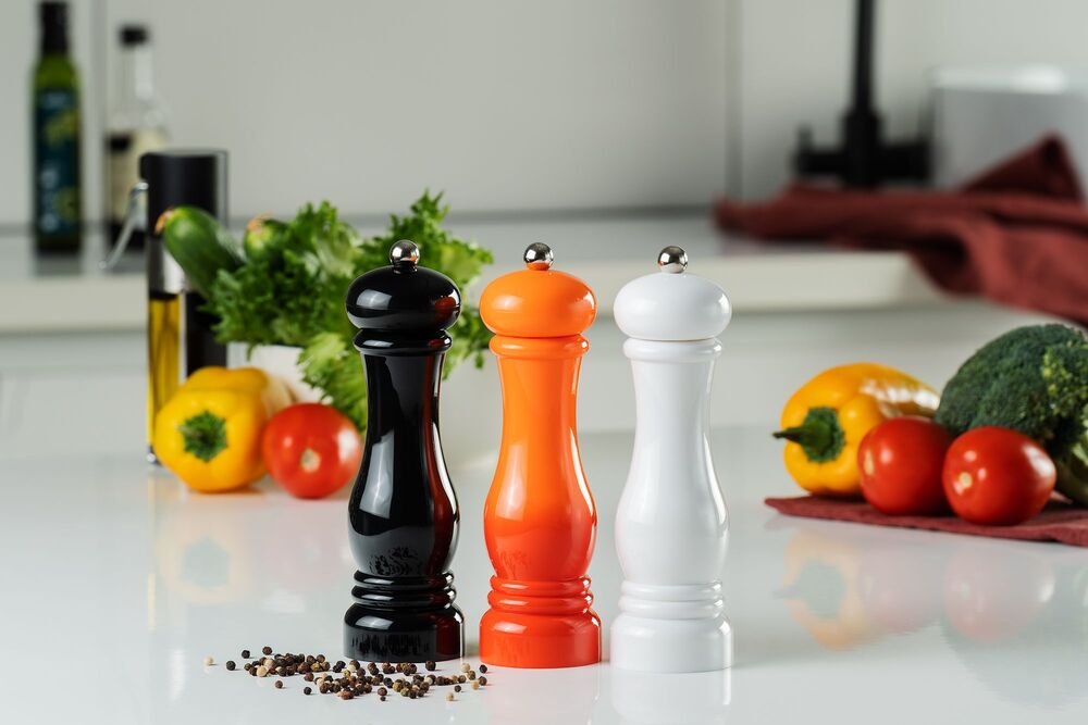 Механическая мельница для специй Gambit, оранжево-красная арт.15649.25