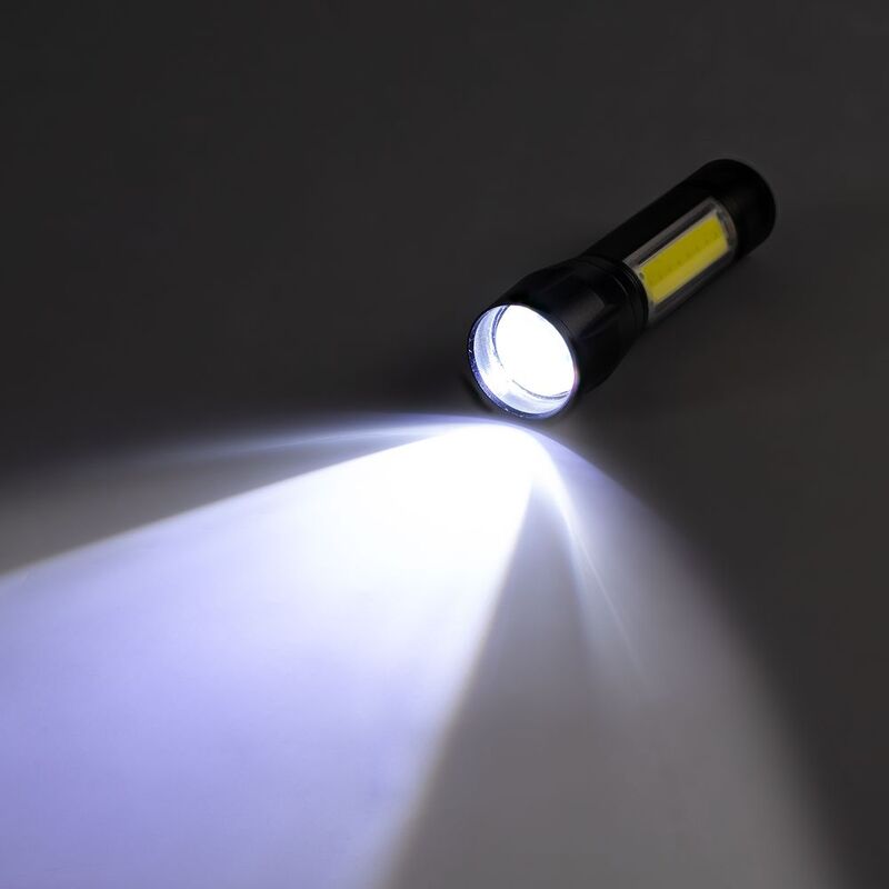 Фонарик аккумуляторный с фокусировкой луча Kirk, черный арт.17729.30