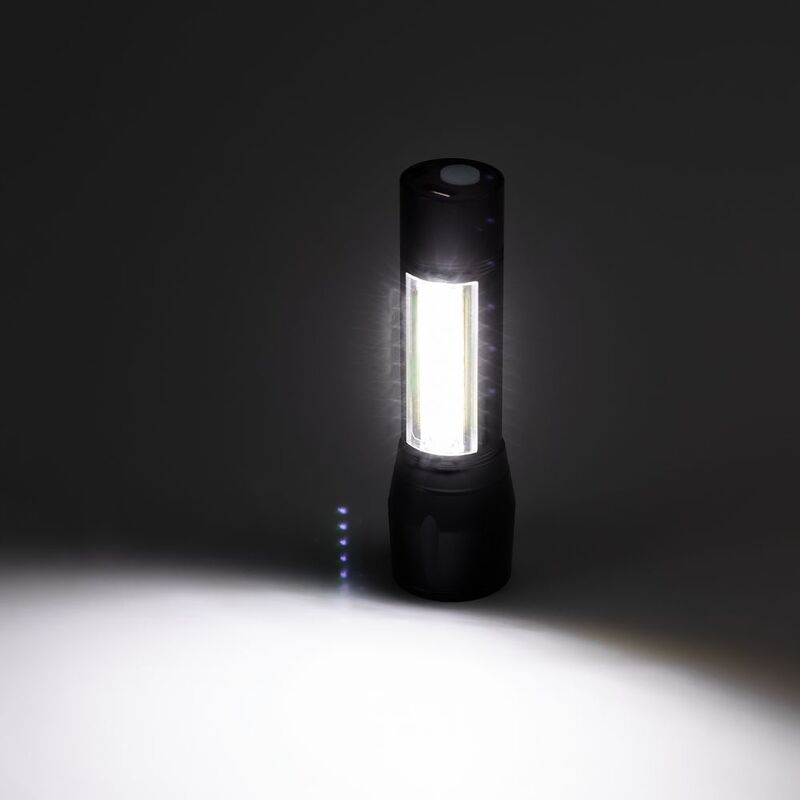 Фонарик аккумуляторный с фокусировкой луча Kirk, черный арт.17729.30