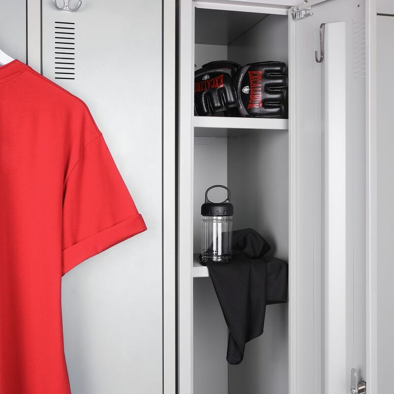 Охлаждающее полотенце Frio Mio в бутылке, черное арт.16282.30