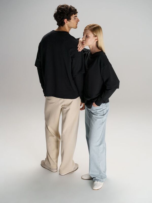 Футболка оверсайз с двойным рукавом Kosmos, черная арт.19180.30