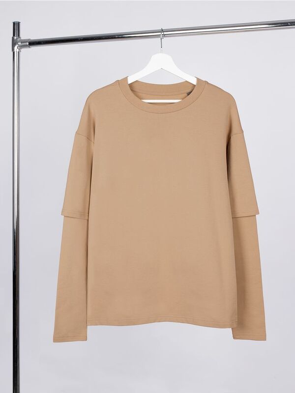 Футболка оверсайз с двойным рукавом Kosmos, бежевая арт.19180.12