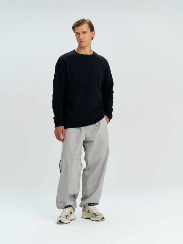 Свитшот оверсайз унисекс Omnifit, черный арт.19182.30