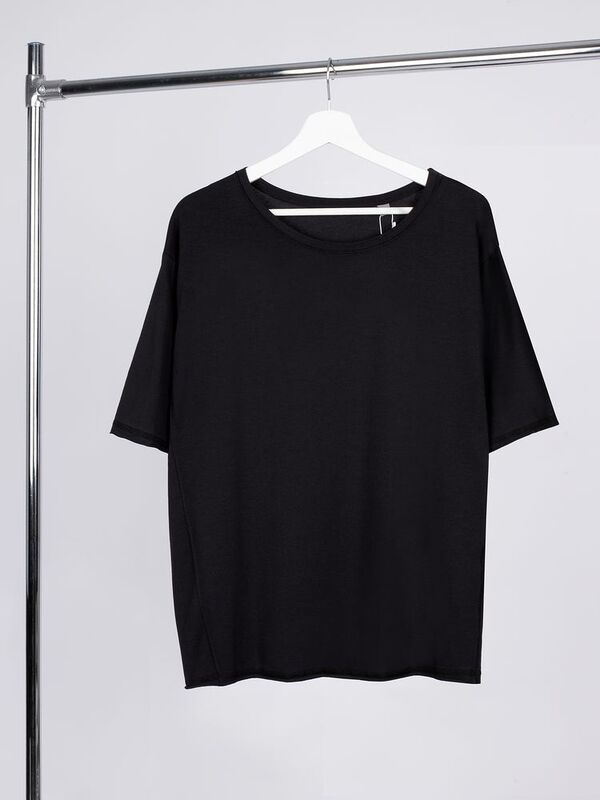 Футболка оверсайз унисекс Vozduh, черная арт.19189.30