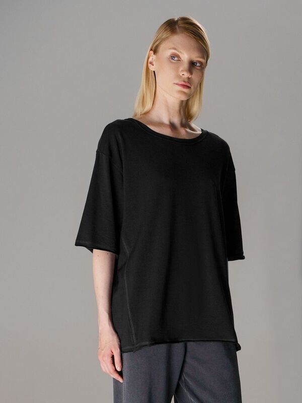 Футболка оверсайз унисекс Vozduh, черная арт.19189.30