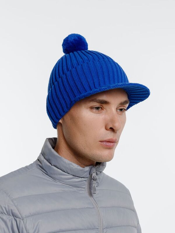 Вязаная шапка с козырьком Peaky, синяя (василек) арт.16925.77