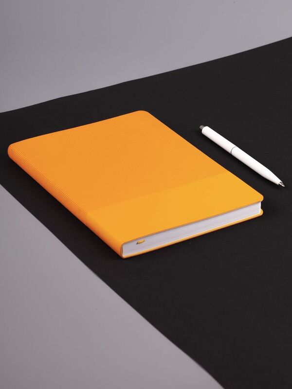 Ежедневник Vale, недатированный, желтый арт.16202.80