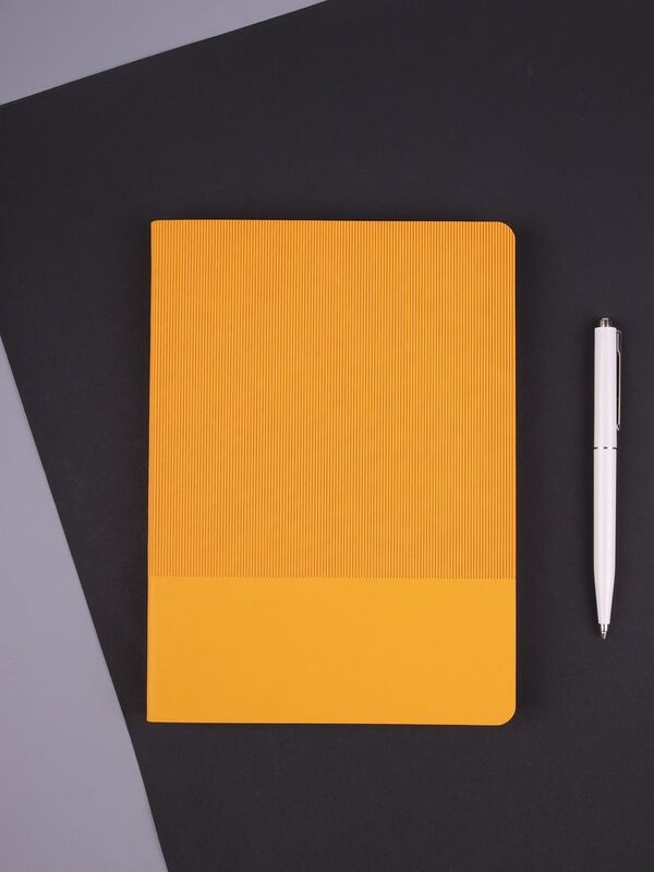 Ежедневник Vale, недатированный, желтый арт.16202.80