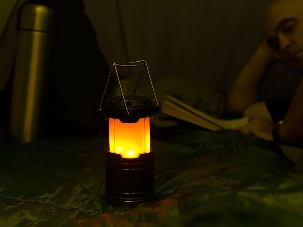 Кемпинговый фонарь с имитацией пламени Lindau Flame, черный арт.63006.30
