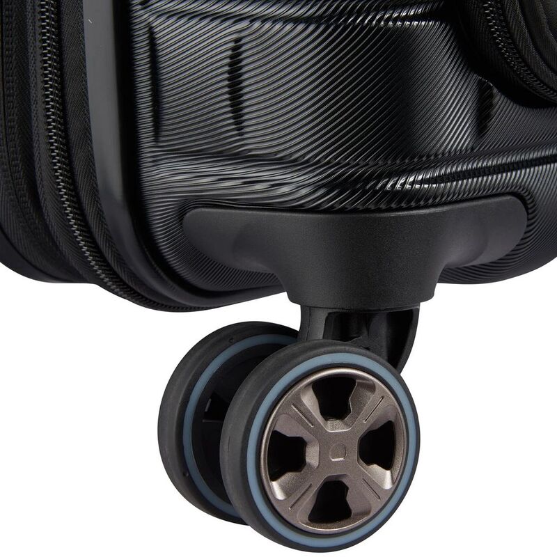 Чемодан Shadow 5.0 M, черный арт.16590.30