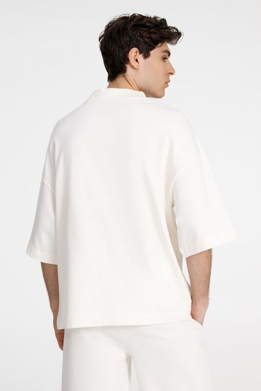 Футболка оверсайз унисекс T9, молочно-белая арт.18402.60