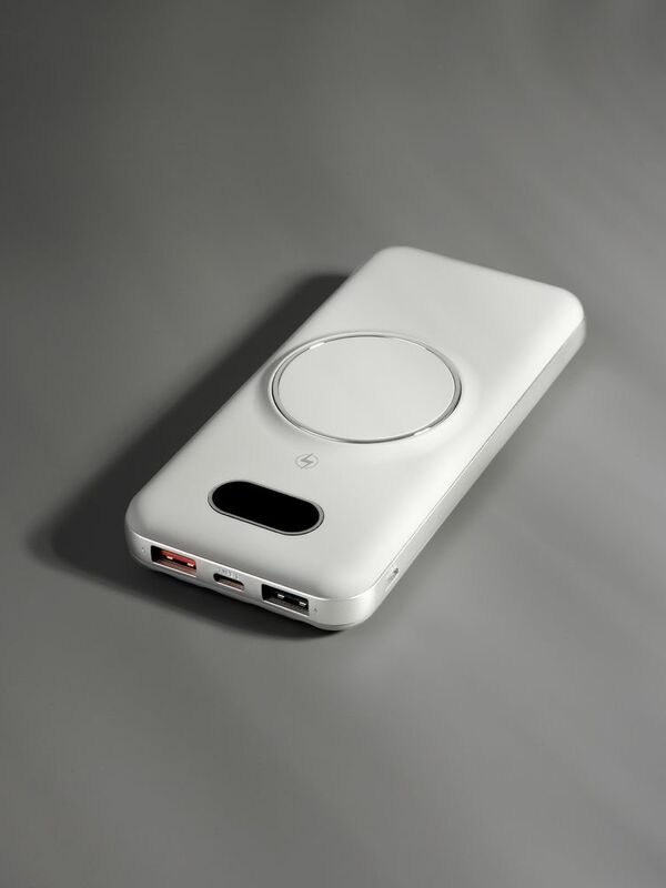 Внешний аккумулятор Omni Pro 10000 мАч, белый арт.25007.60