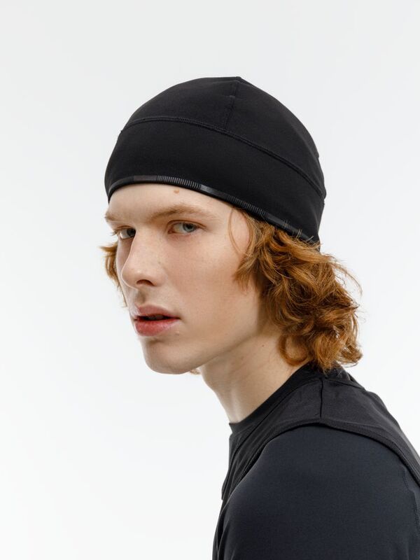 Спортивная шапка утепленная Jogge, черная арт.16844.30