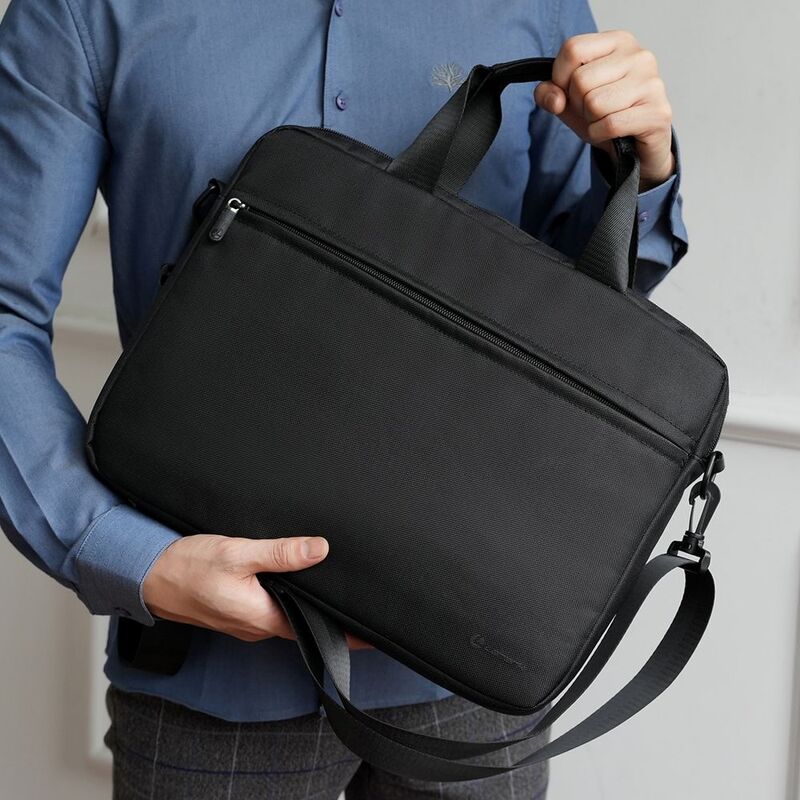 Сумка для ноутбука L214, черная арт.17453.30