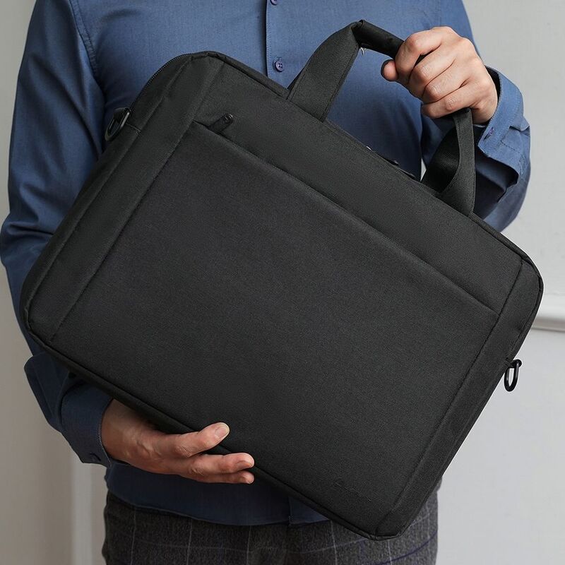 Сумка для ноутбука L225, черная арт.17457.30