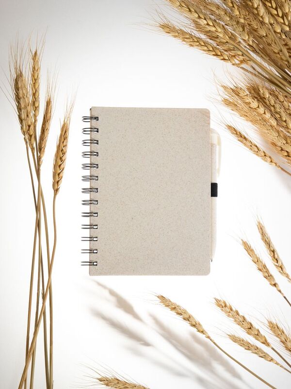 Блокнот на спирали Intrigo, белый арт.25686.60