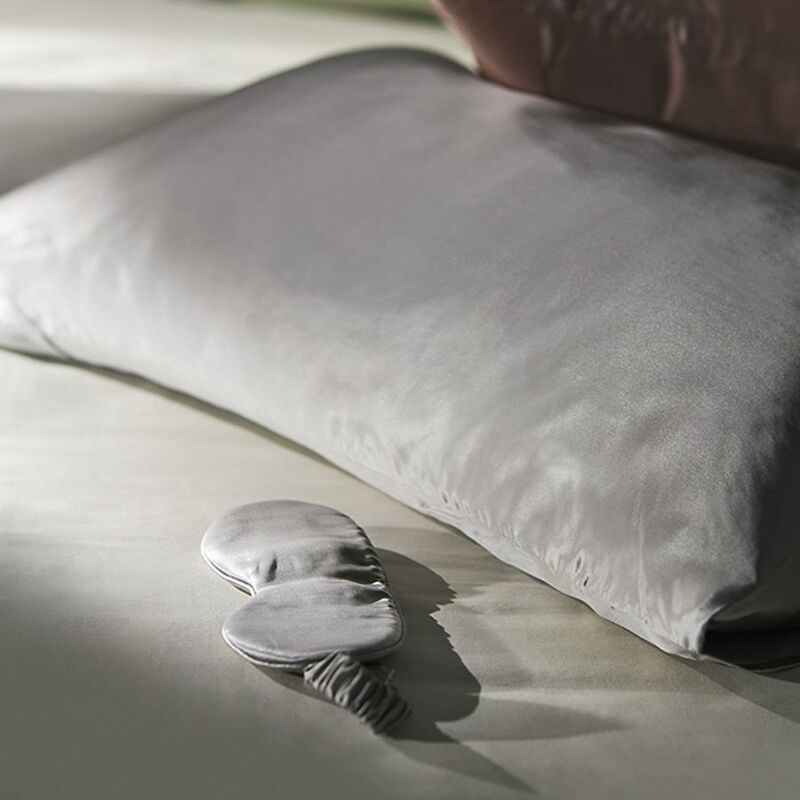 Маска для сна Essential, светло-серая арт.17655.10