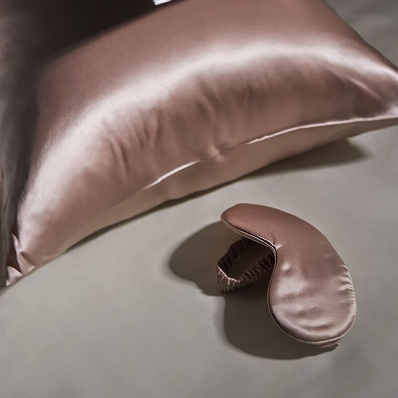 Маска для сна Essential, розовая (пыльная роза) арт.17655.15