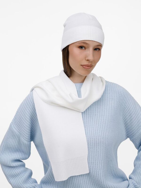 Шапка Sorang, белая арт.20707.60