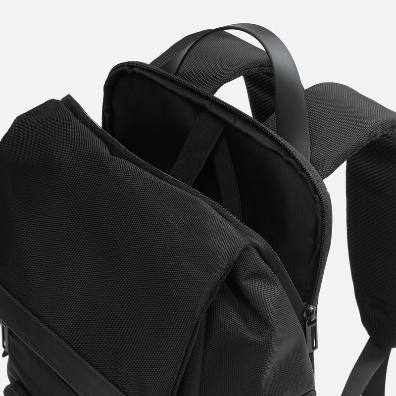 Рюкзак decaPolis, черный арт.19907.30