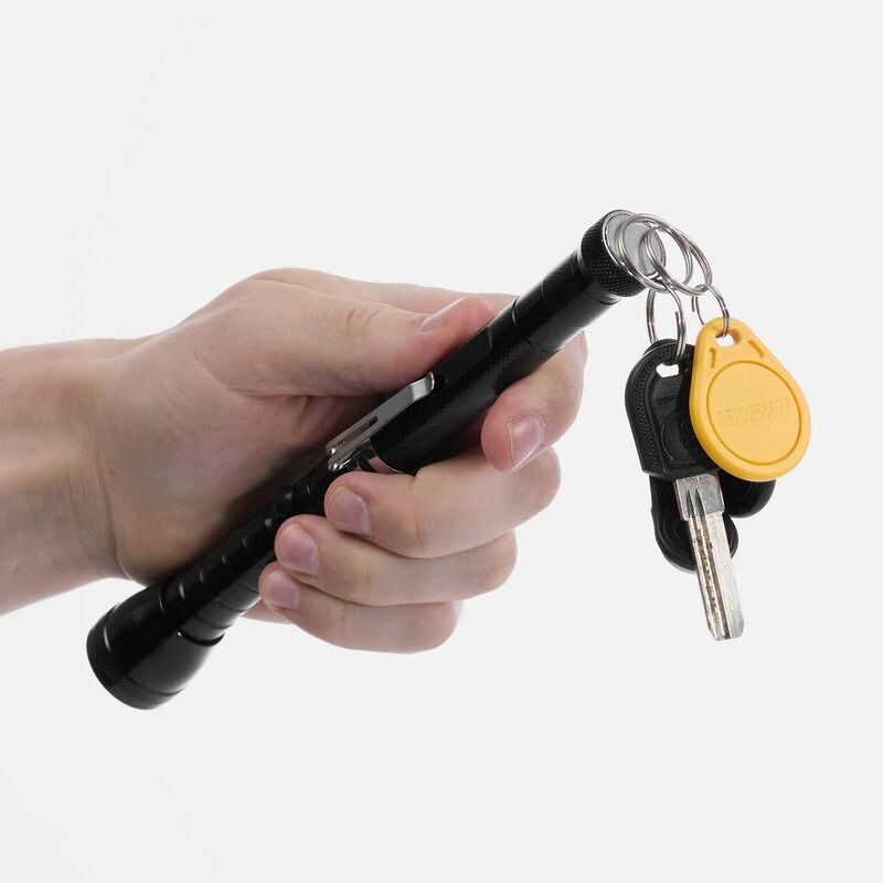 Телескопический фонарь с магнитом Flexion, ver.2, черный арт.12385.31