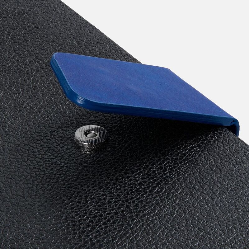 Ежедневник Boom, недатированный, черный с ярко-синий арт.15768.43