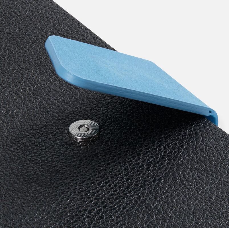 Ежедневник Boom, недатированный, черный с голубым арт.15768.14