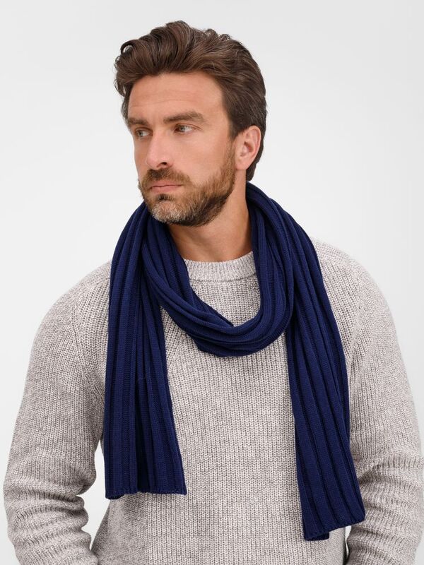 Шарф Metelitsa, темно-синий (сапфир) арт.19243.41