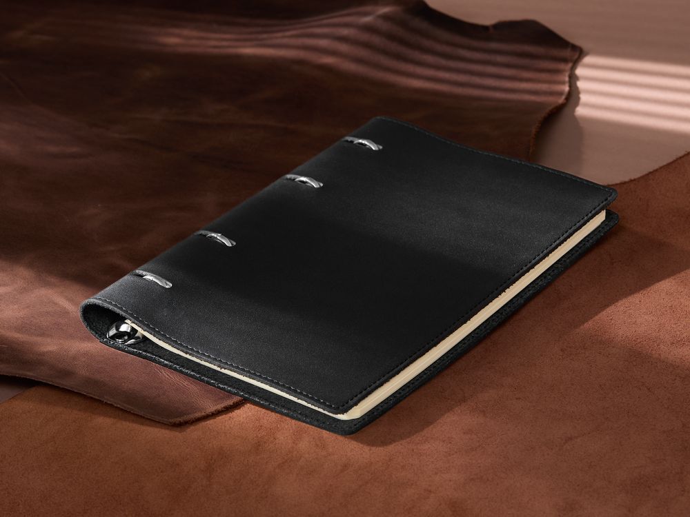 Ежедневник inStream, недатированный, черный арт.25551.30