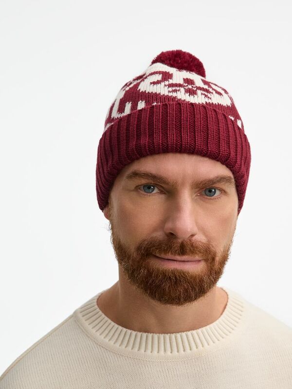 Шапка Wintertude, красная с белым арт.21284.56