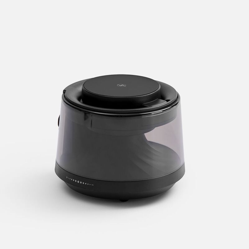 Bluetooth-колонка с подсветкой и беспроводной зарядкой Quantium, черная арт.18395.30